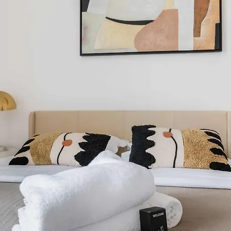 Duplex Moderne Proche Metro - Mairie Des Lilas Apartment Les Lilas